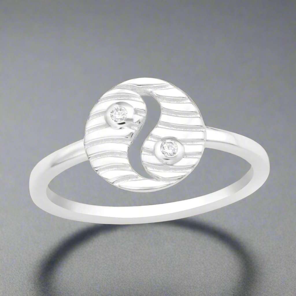 Yin-Yang Ring