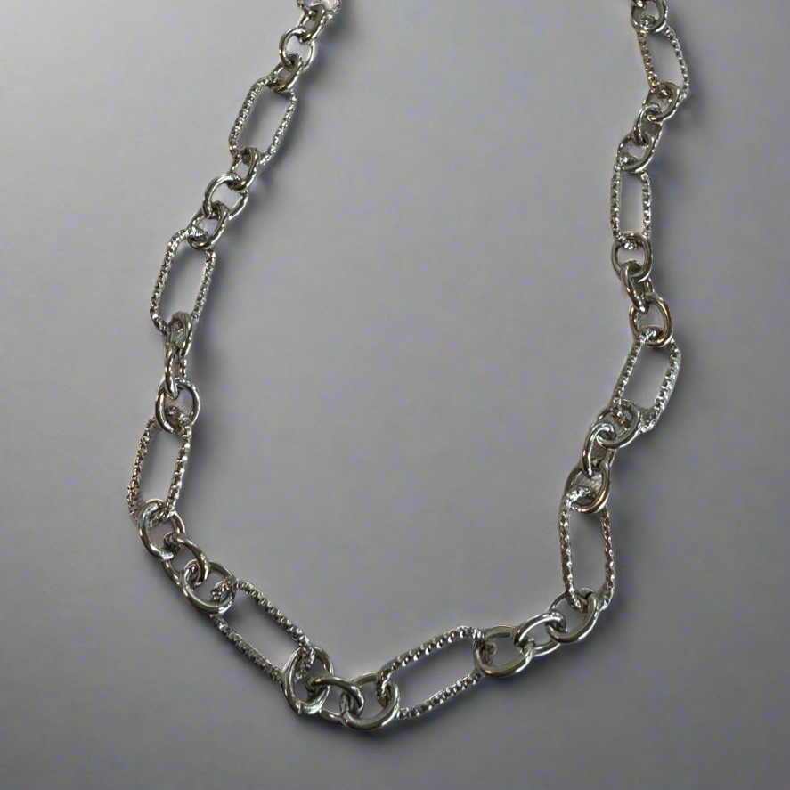 Ligo Link Chain Necklace